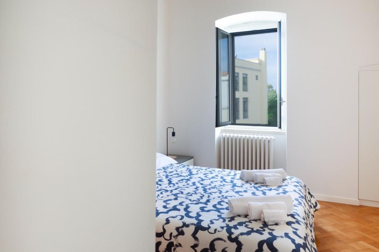 Seaport #Apartment トラーニ エクステリア 写真