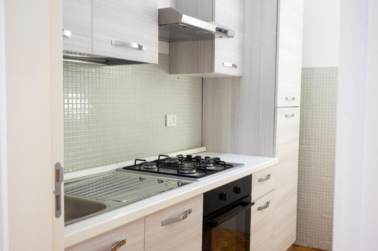 Seaport #Apartment トラーニ エクステリア 写真